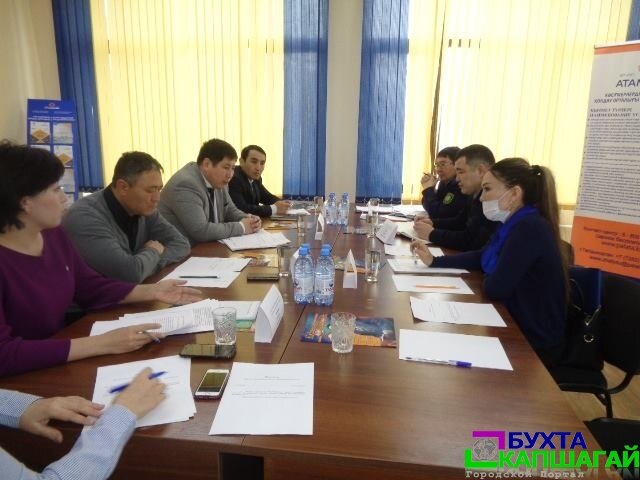 В Капшагае обсуждали вопросы торговли в неустановленных местах.