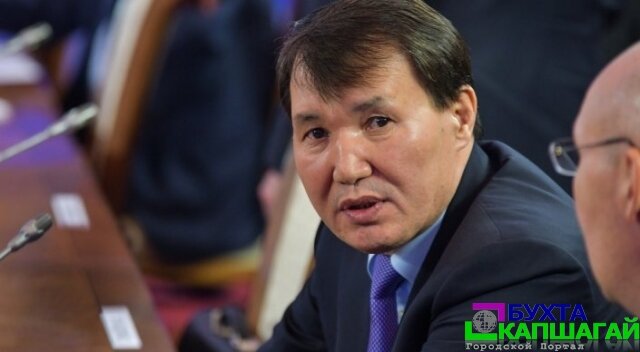 Алик Шпекбаев обратился к руководителям министерств и ведомств.